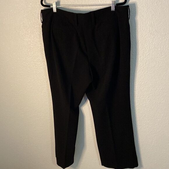 Focus- Women’s black slacks size 18W - Picture 5 of 6
